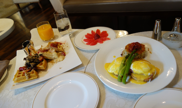 San Diego - US Grant Grill breakfast