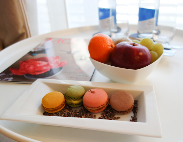 MO Barcelona Macaron