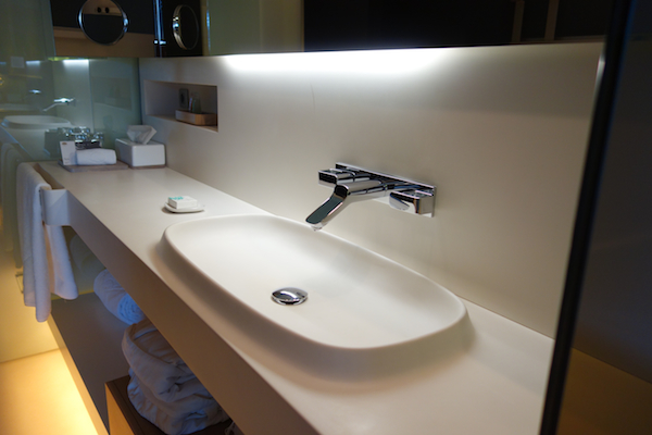 MO Sink